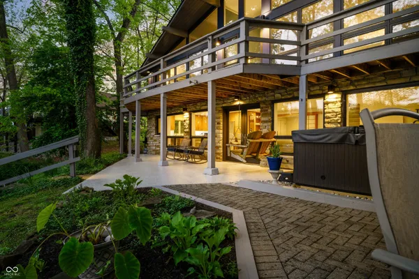 $949,000 | 7753 Ivy Drive, Nineveh, IN 46164