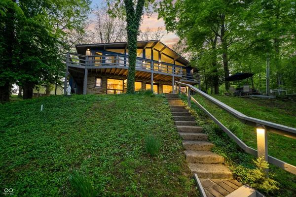 $949,000 | 7753 Ivy Drive, Nineveh, IN 46164