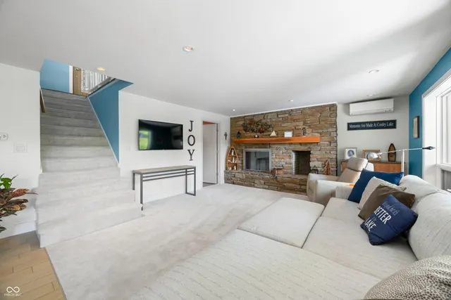 $987,000 | 7753 Ivy Drive, Nineveh, IN 46164