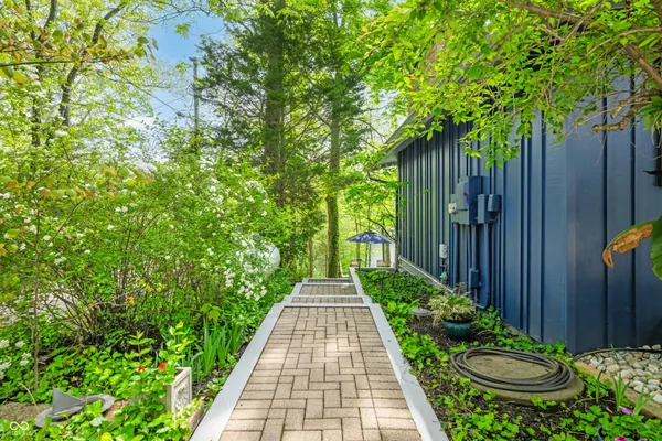 $949,000 | 7753 Ivy Drive, Nineveh, IN 46164