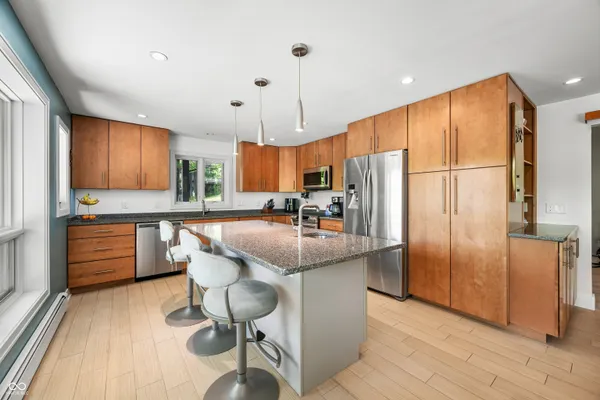 $949,000 | 7753 Ivy Drive, Nineveh, IN 46164