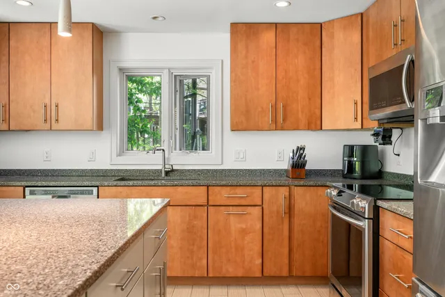 $987,000 | 7753 Ivy Drive, Nineveh, IN 46164