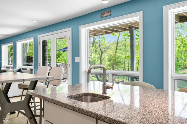 $987,000 | 7753 Ivy Drive, Nineveh, IN 46164