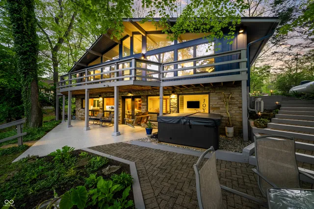 $987,000 | 7753 Ivy Drive, Nineveh, IN 46164