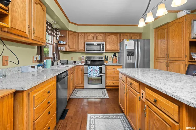 $399,900 | 13109 83rd Avenue, Blue Grass, IA 52726