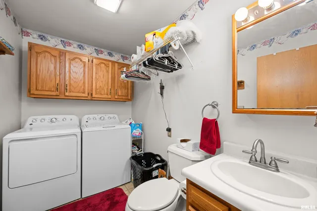 $399,900 | 13109 83rd Avenue, Blue Grass, IA 52726