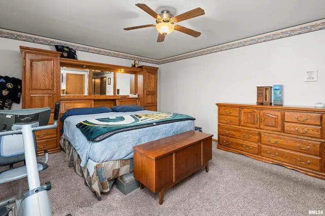 $399,900 | 13109 83rd Avenue, Blue Grass, IA 52726