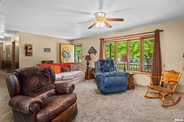 $399,900 | 13109 83rd Avenue, Blue Grass, IA 52726