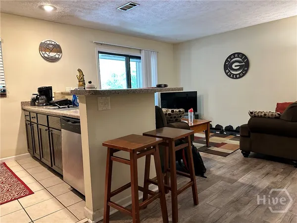 $1,250 | 297 Peabody Street, Unit 15, Athens, GA 30605