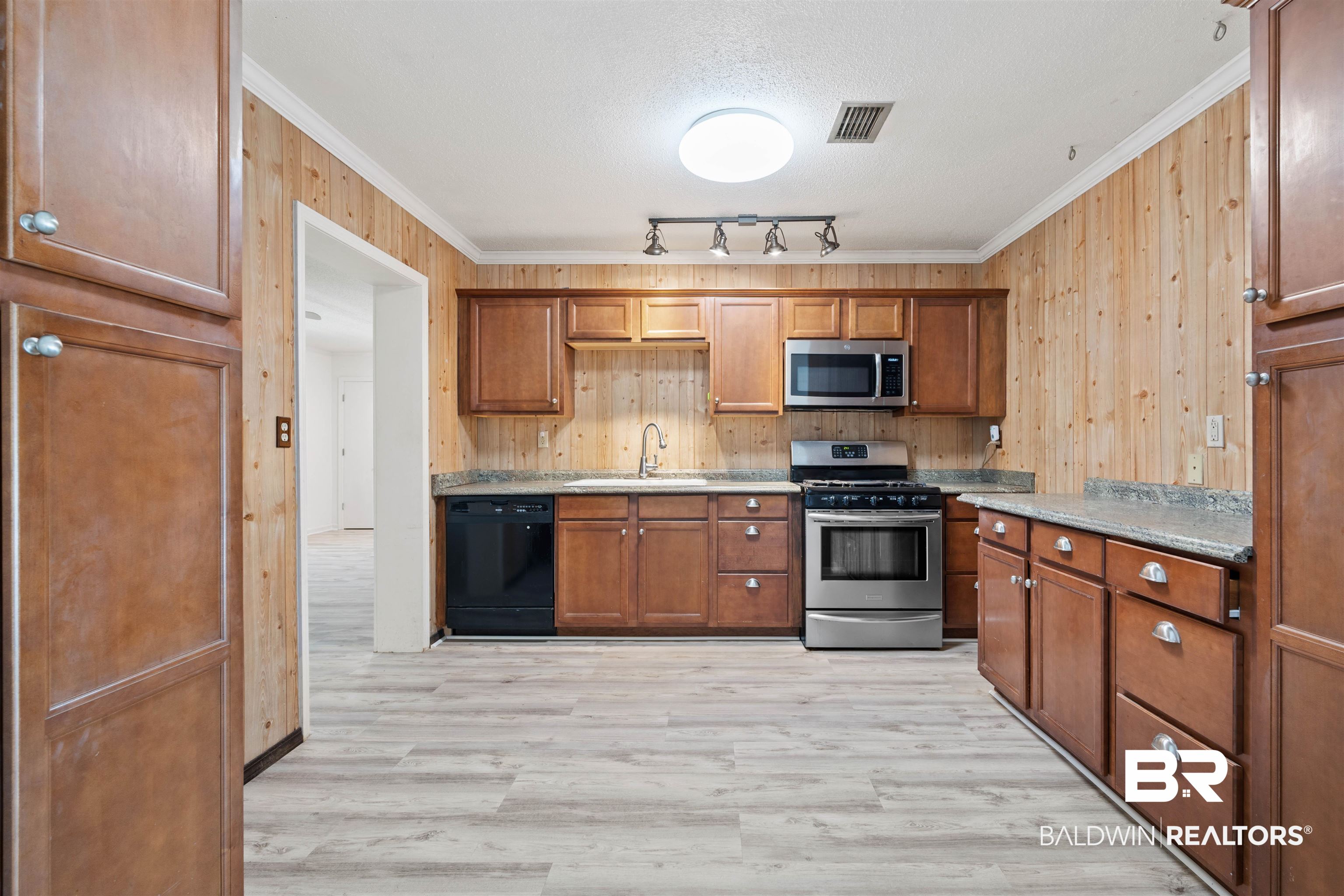 11020 Rhett McConnell Road Theodore, AL 36582 - Photo 14 of 42