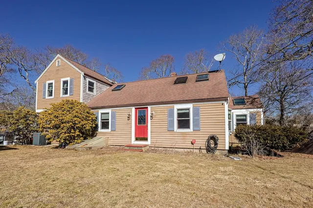 $524,999 | 20 Sunset Terrace, Barnstable, MA 02601