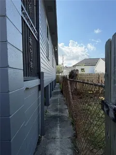 $299,000 | 2550 Peace Court, New Orleans, LA 70117