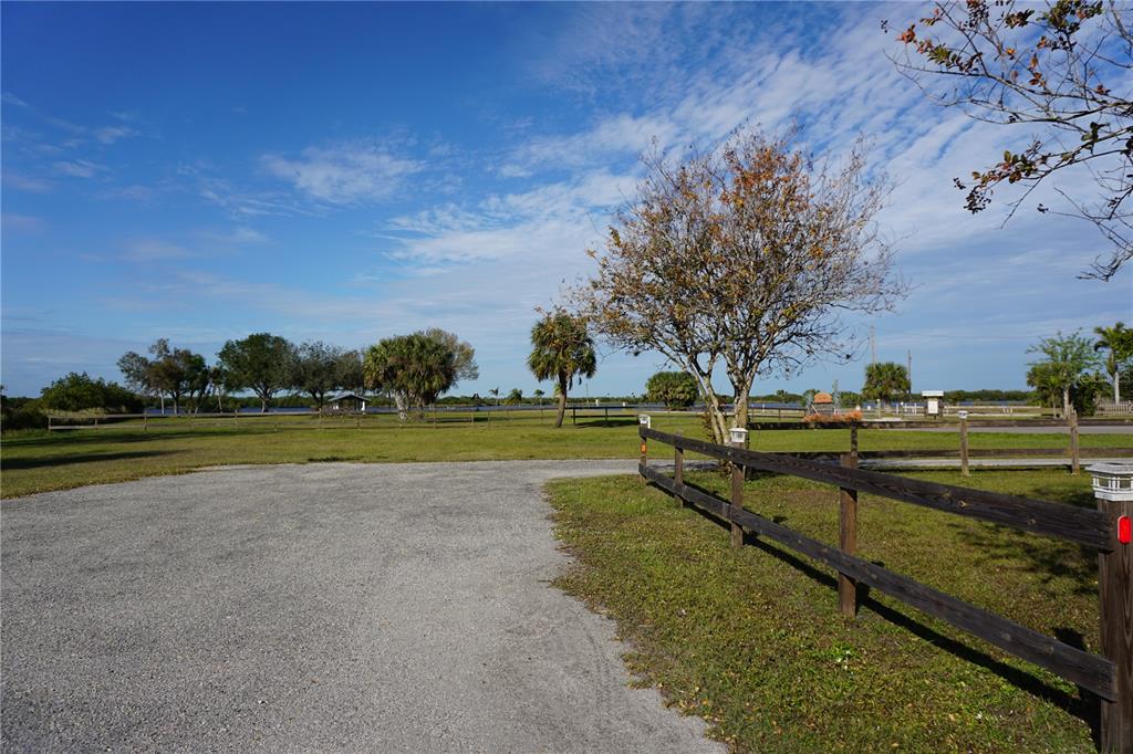 334 Omen Street Punta Gorda, FL 33982 - Photo 15 of 33