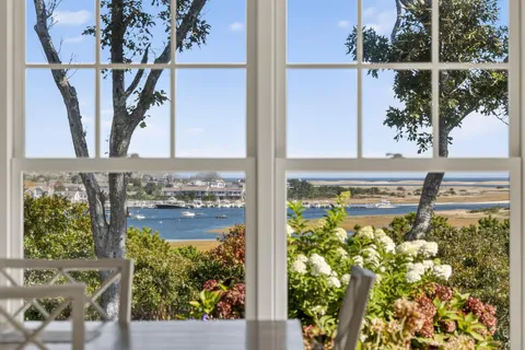 $7,999,000 | 30 Tisquantum Road, Chatham, MA 02633