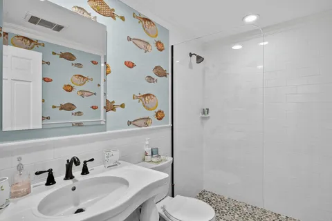 $7,999,000 | 30 Tisquantum Road, Chatham, MA 02633