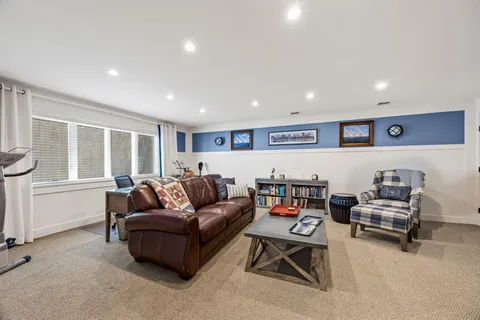 $7,999,000 | 30 Tisquantum Road, Chatham, MA 02633