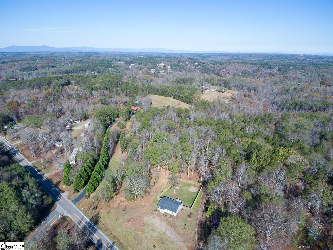 1623 River Oak Road Inman, SC 29349 - Photo 33 of 36