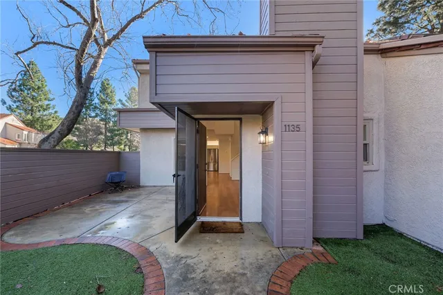 $4,500 | 1135 Via Colinas, Thousand Oaks, CA 91362