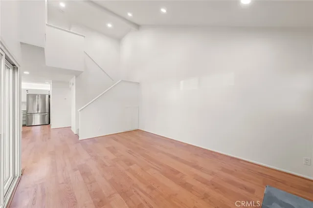 $4,500 | 1135 Via Colinas, Thousand Oaks, CA 91362