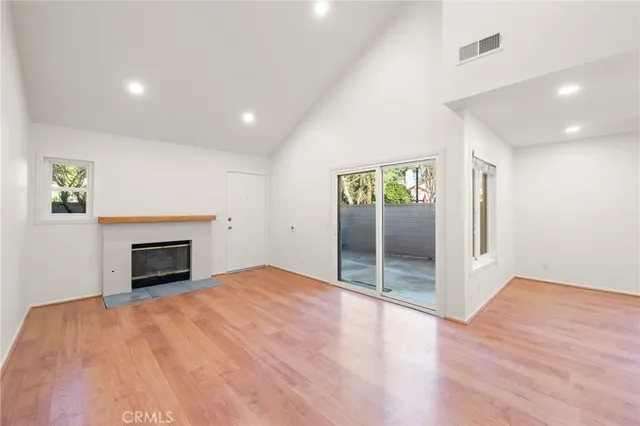 $4,500 | 1135 Via Colinas, Thousand Oaks, CA 91362