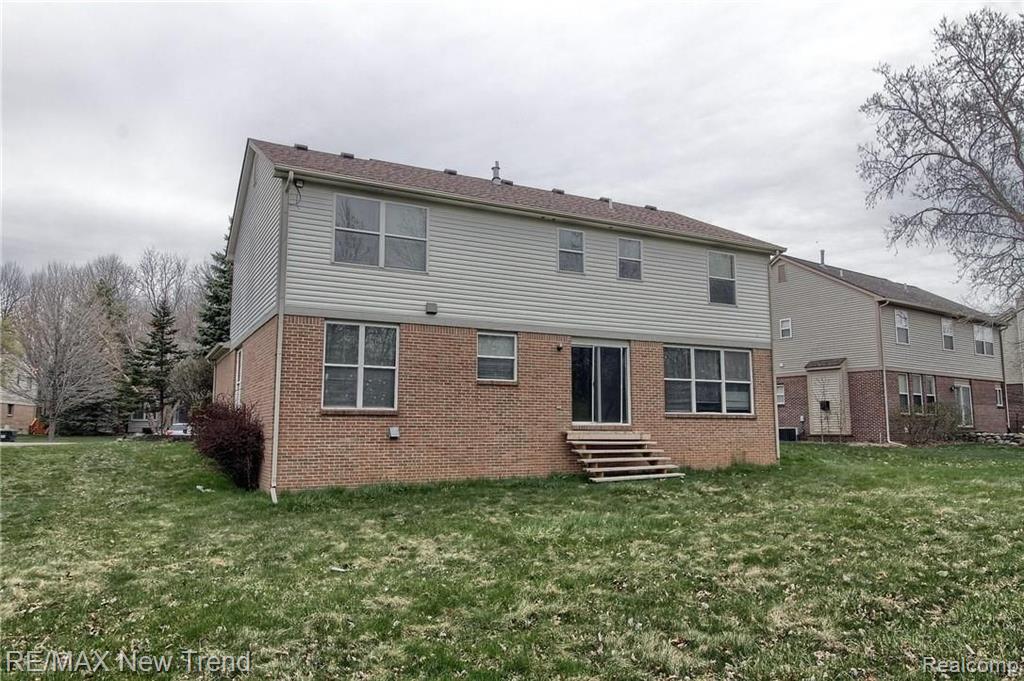 767 Woodfield Way Rochester Hills, MI 48307 - Photo 27 of 29