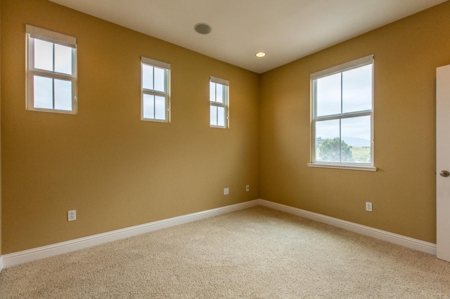 335 Ascente Commons San Jose, CA 95125 - Photo 24 of 38 a view of an empty room with a window