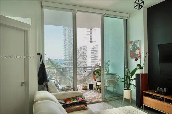 $360,000 | 2200 Northeast 4th Avenue, Unit 503, Miami, FL 33137
