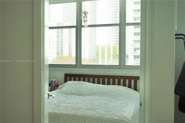 $360,000 | 2200 Northeast 4th Avenue, Unit 503, Miami, FL 33137