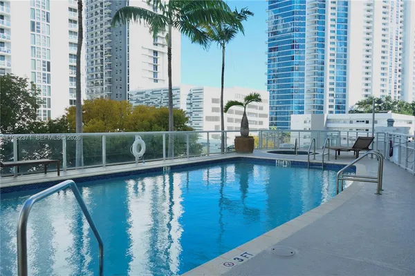 $360,000 | 2200 Northeast 4th Avenue, Unit 503, Miami, FL 33137