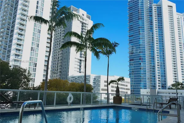 $360,000 | 2200 Northeast 4th Avenue, Unit 503, Miami, FL 33137