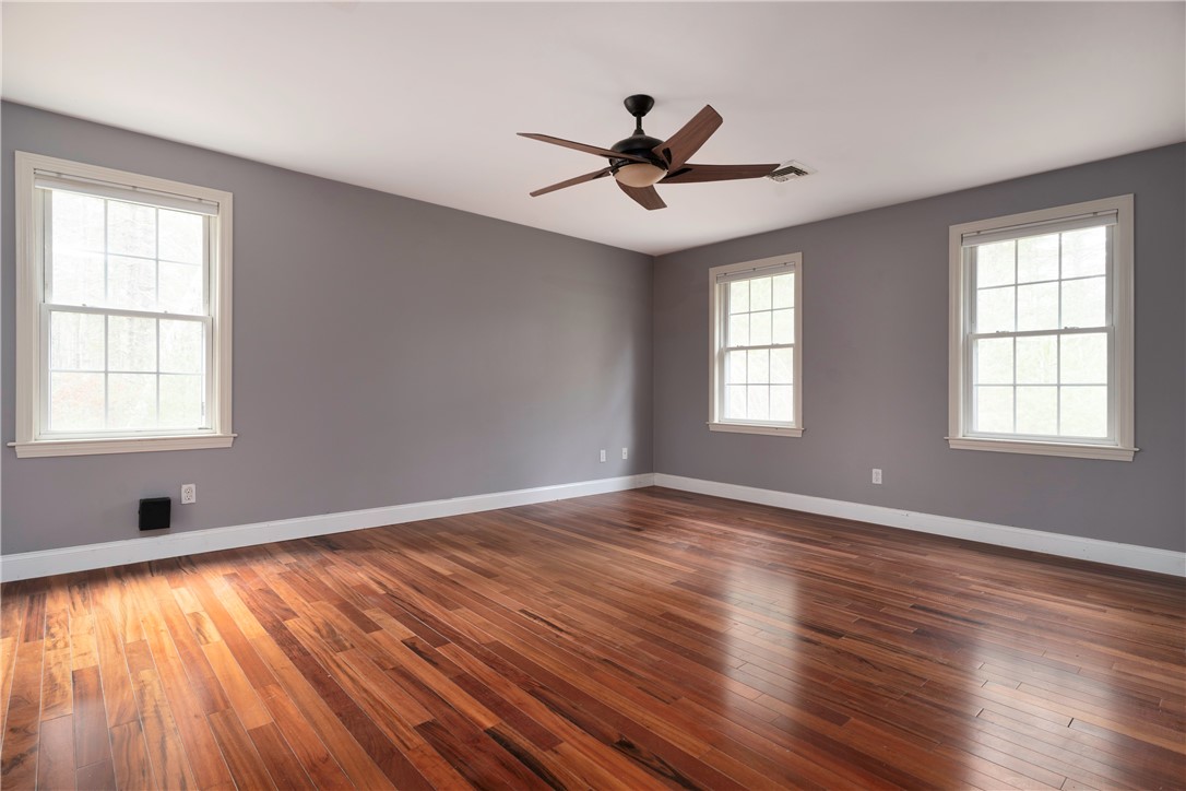 700 Cahoone Road Coventry, RI 02827 - Photo 14 of 22