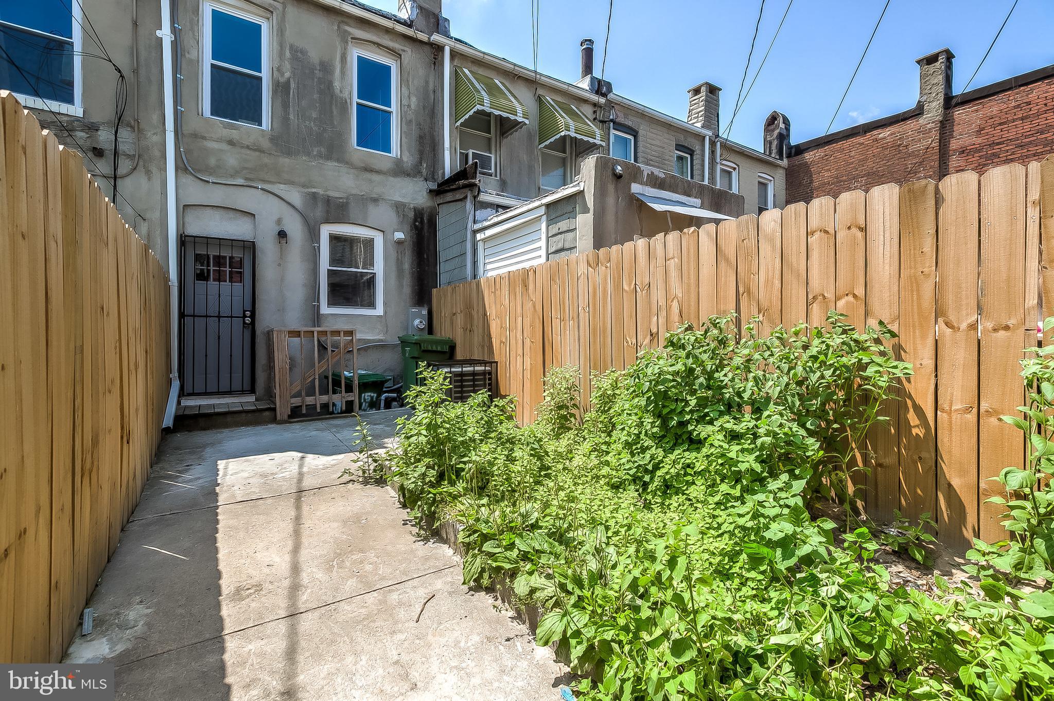 157 North Curley Street Baltimore, MD 21224 - Photo 27 of 30 Patio