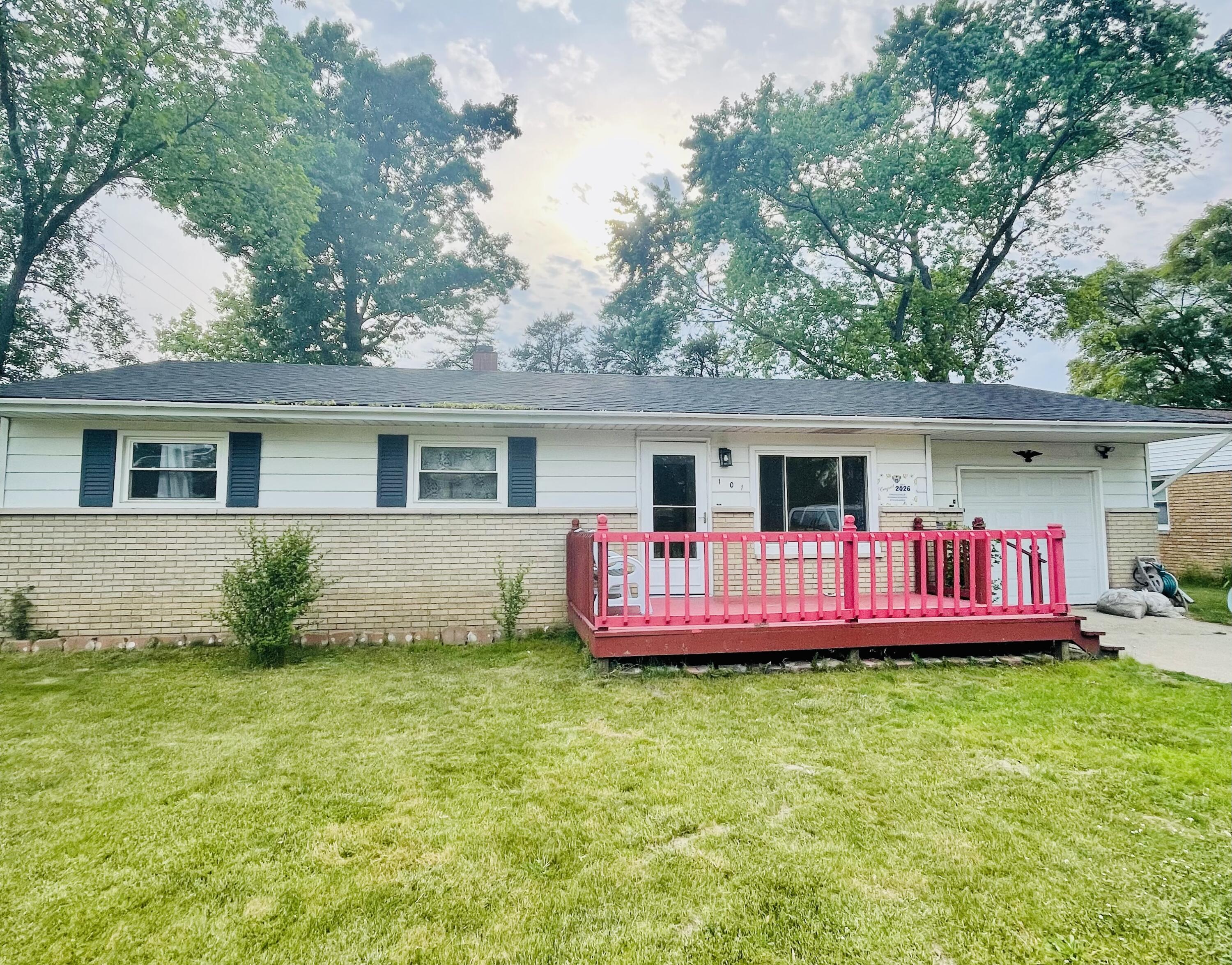 101 Sundown Street Springfield, MI 49037 - Photo 2 of 15 4211F9D5-7428-48C3-B89F-F32FB2D1B41E