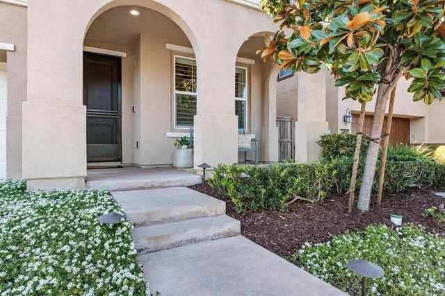 $2,298,800 | 15858 Anjou Lane, San Diego, CA 92127