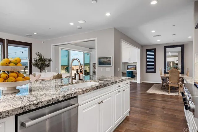 $2,298,800 | 15858 Anjou Lane, San Diego, CA 92127