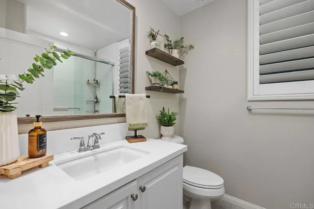 $2,298,800 | 15858 Anjou Lane, San Diego, CA 92127