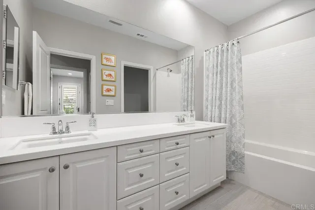 $2,298,800 | 15858 Anjou Lane, San Diego, CA 92127