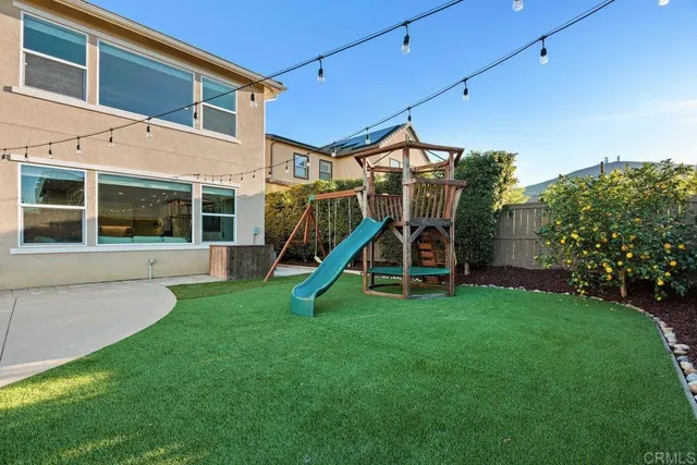 $2,298,800 | 15858 Anjou Lane, San Diego, CA 92127