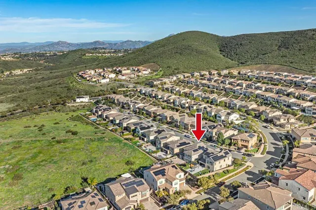 $2,298,800 | 15858 Anjou Lane, San Diego, CA 92127