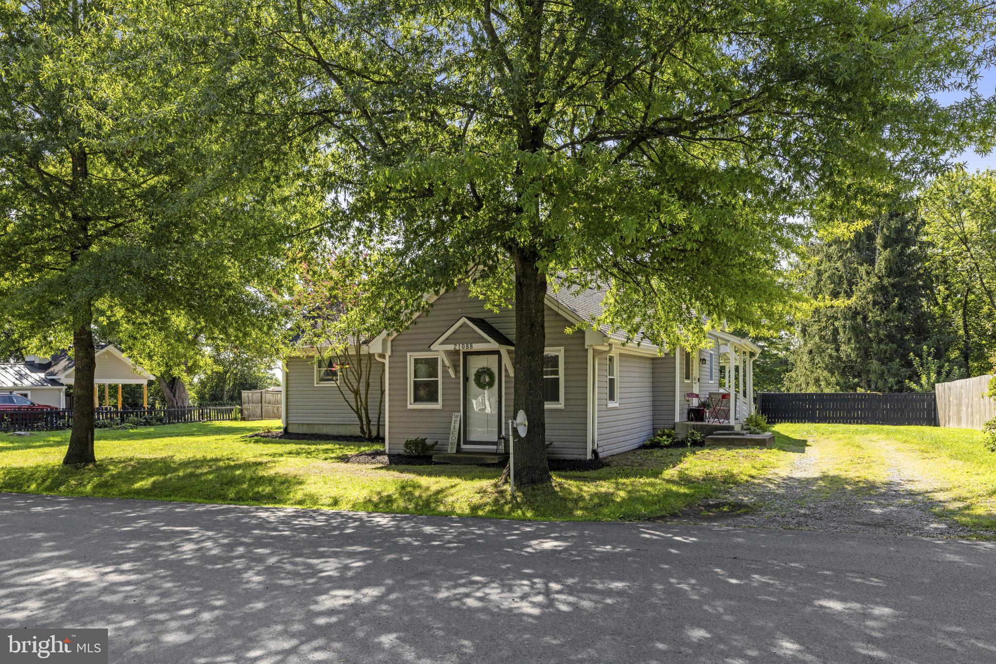 21088 Unison Road Middleburg, VA 20117 - Photo 68 of 72 Front street view