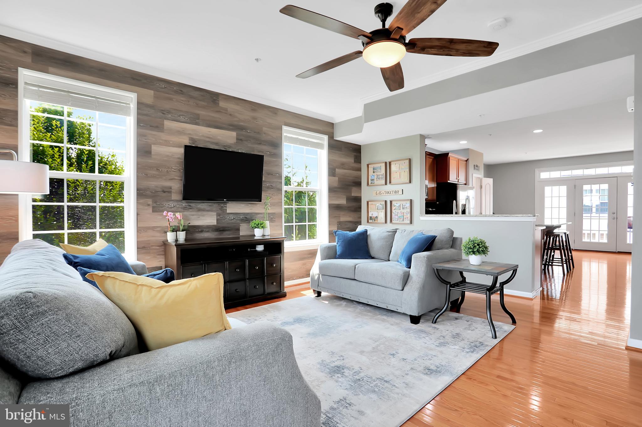 100 Mill Pond Road Frederick, MD 21701 - Photo 15 of 49 Living Room