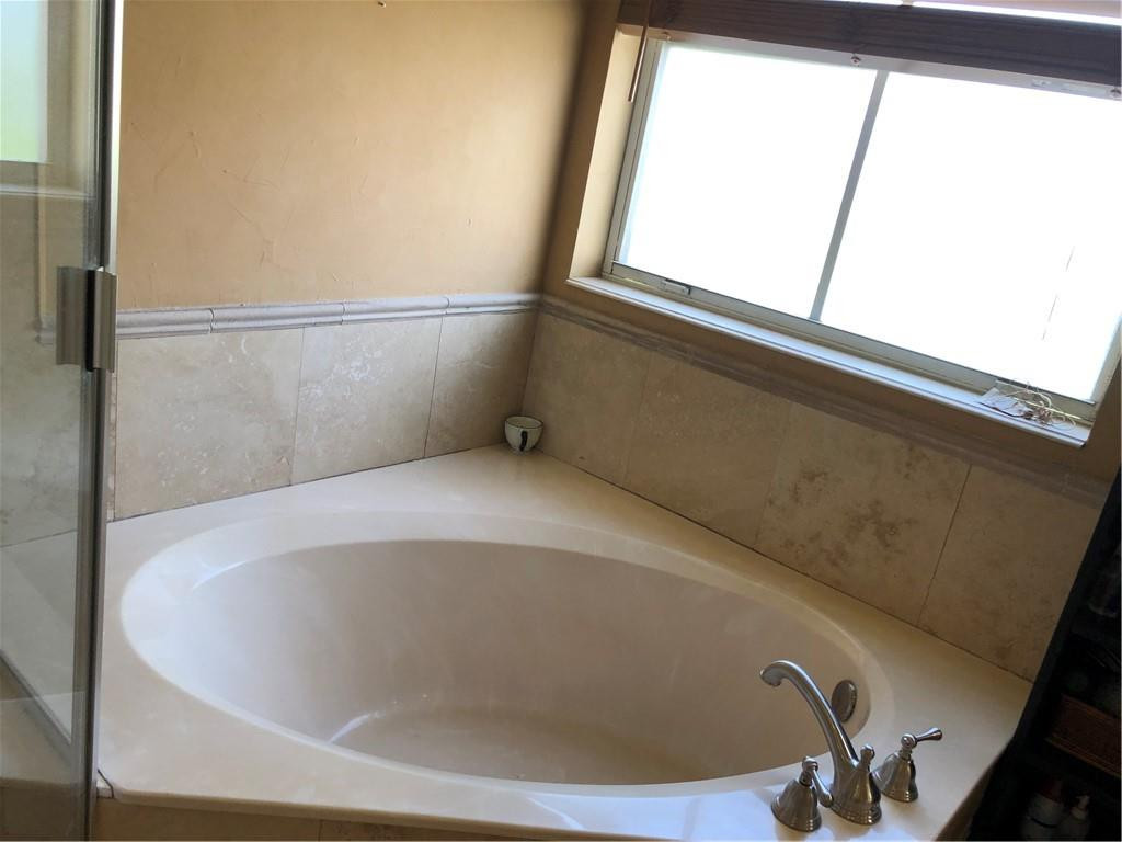 20366 Monteverdi Circle Boca Raton, FL 33498 - Photo 11 of 20 Photo 13