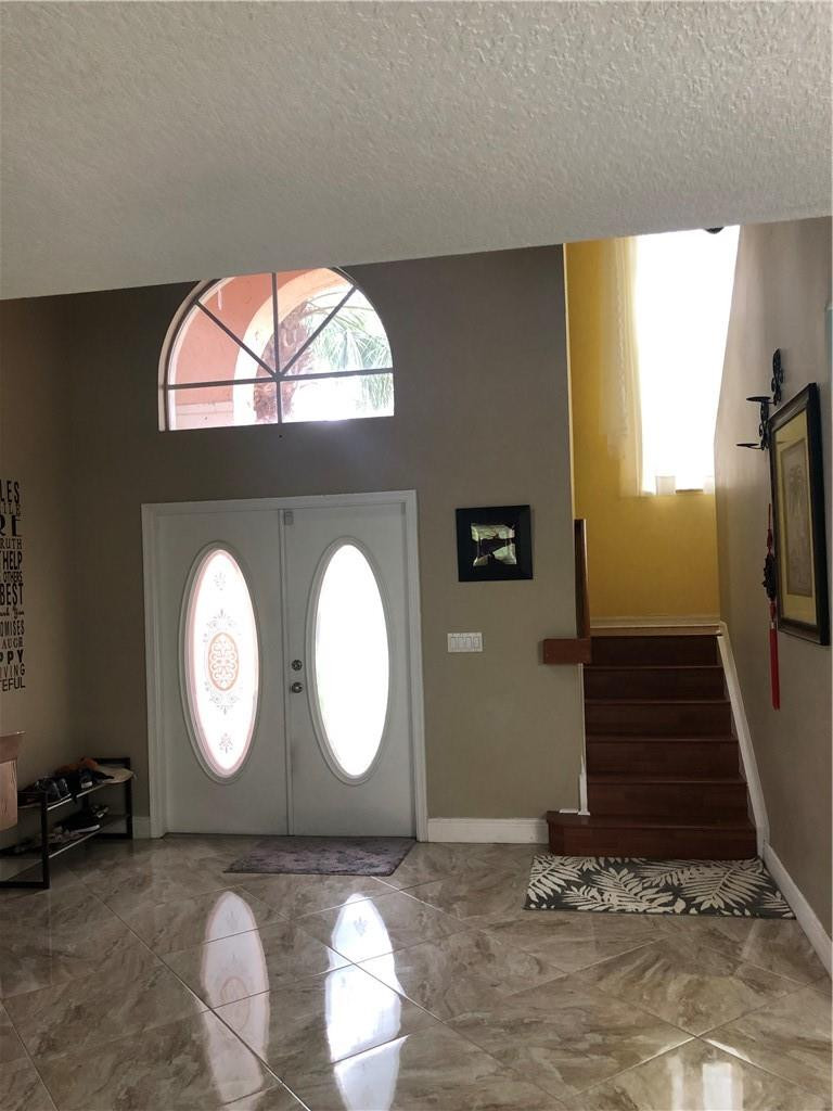 20366 Monteverdi Circle Boca Raton, FL 33498 - Photo 2 of 20 Photo 2