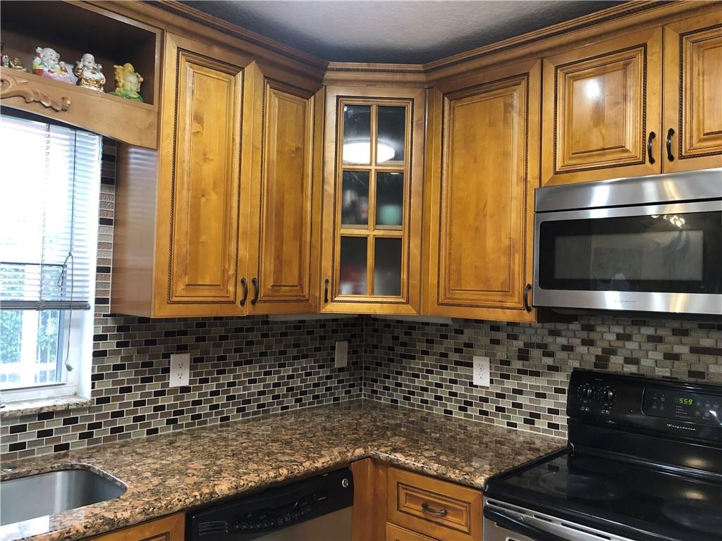 20366 Monteverdi Circle Boca Raton, FL 33498 - Photo 9 of 20 Photo 10