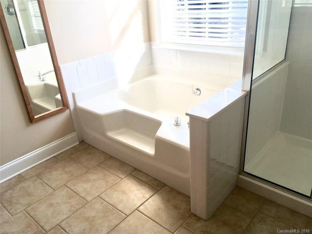 704 Knightswood Road Fort Mill, SC 29708 - Photo 14 of 25 Gallery Image 14