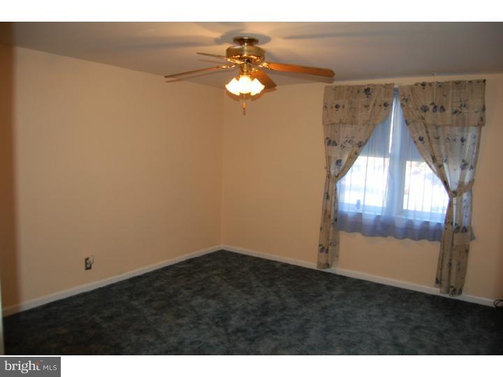 1002 Windsor Road Collingdale, PA 19023 - Photo 14 of 23 Bedroom - Main