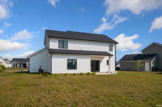 $329,999 | 13271 Silk Tree Trail, Fort Wayne, IN 46814