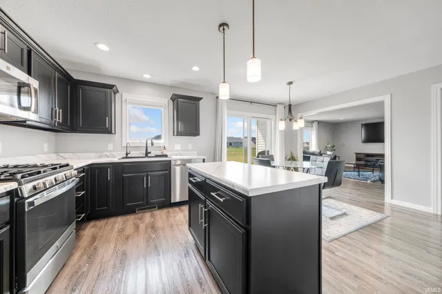 $329,999 | 13271 Silk Tree Trail, Fort Wayne, IN 46814