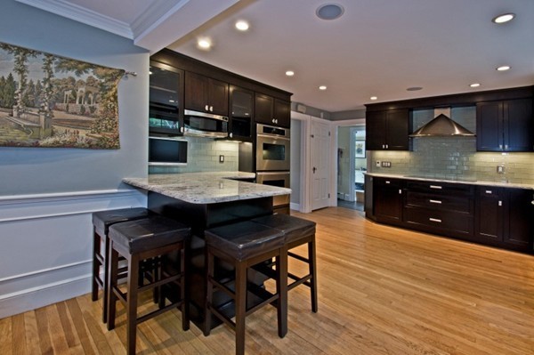 51 Sheffield Road Melrose, MA 02176 - Photo 4 of 30 Gallery Image 4