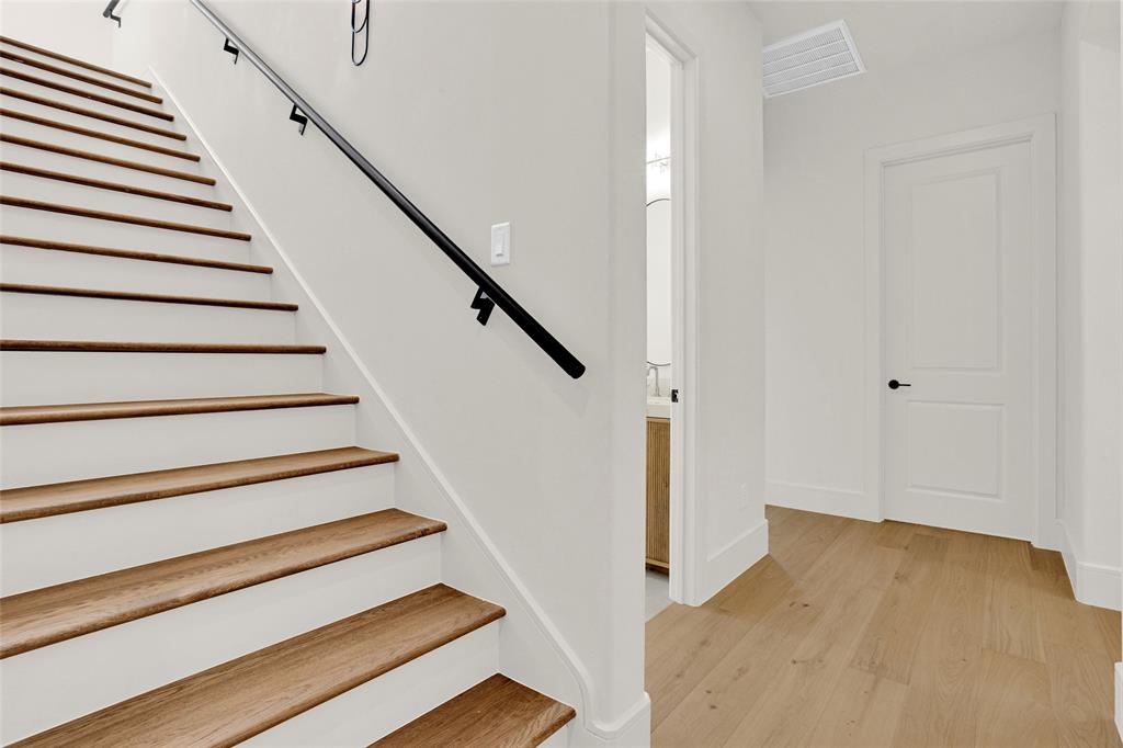 1839 Sentinel Way Tyler, TX 75703 - Photo 31 of 40 a view of entryway